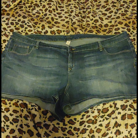 size 28 denim shorts